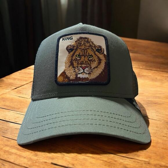 NEW Goorin Bros. KING Lion Trucker Hat SnapBack OSFA Military Green on Green NWT - Picture 1 of 9